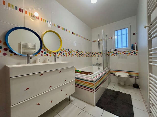 Maison à LA VILLE-DU-BOIS