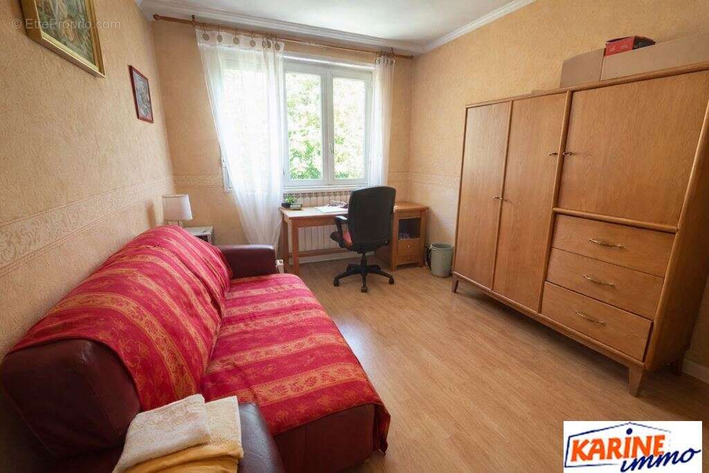 Appartement à FONTAINES-SUR-SAONE
