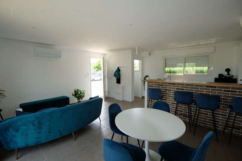 Commerce à CASTANET-TOLOSAN