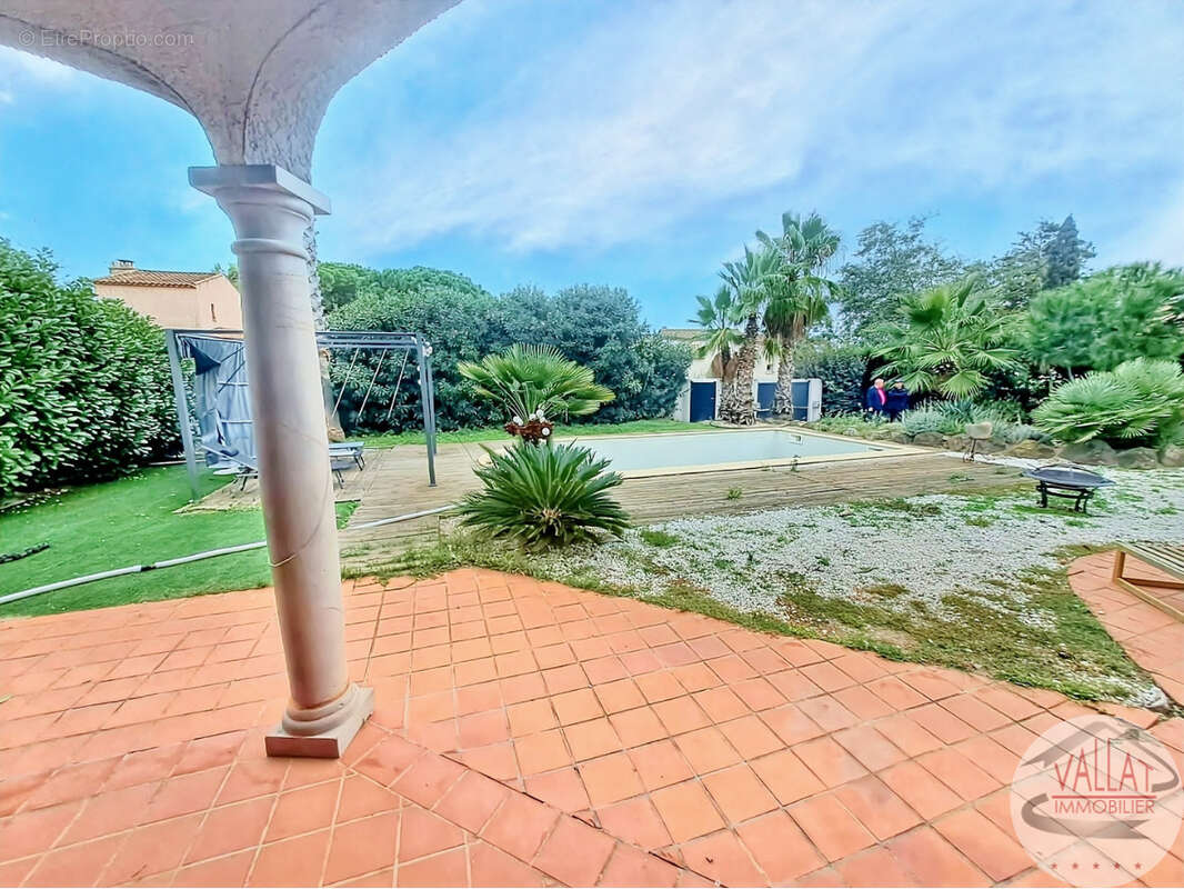 Villa de plain-pied avec piscine à vendre au Grau d'Agde ! - photo 19