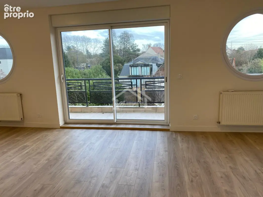 Appartement 93 m² à Antony  - photo 2