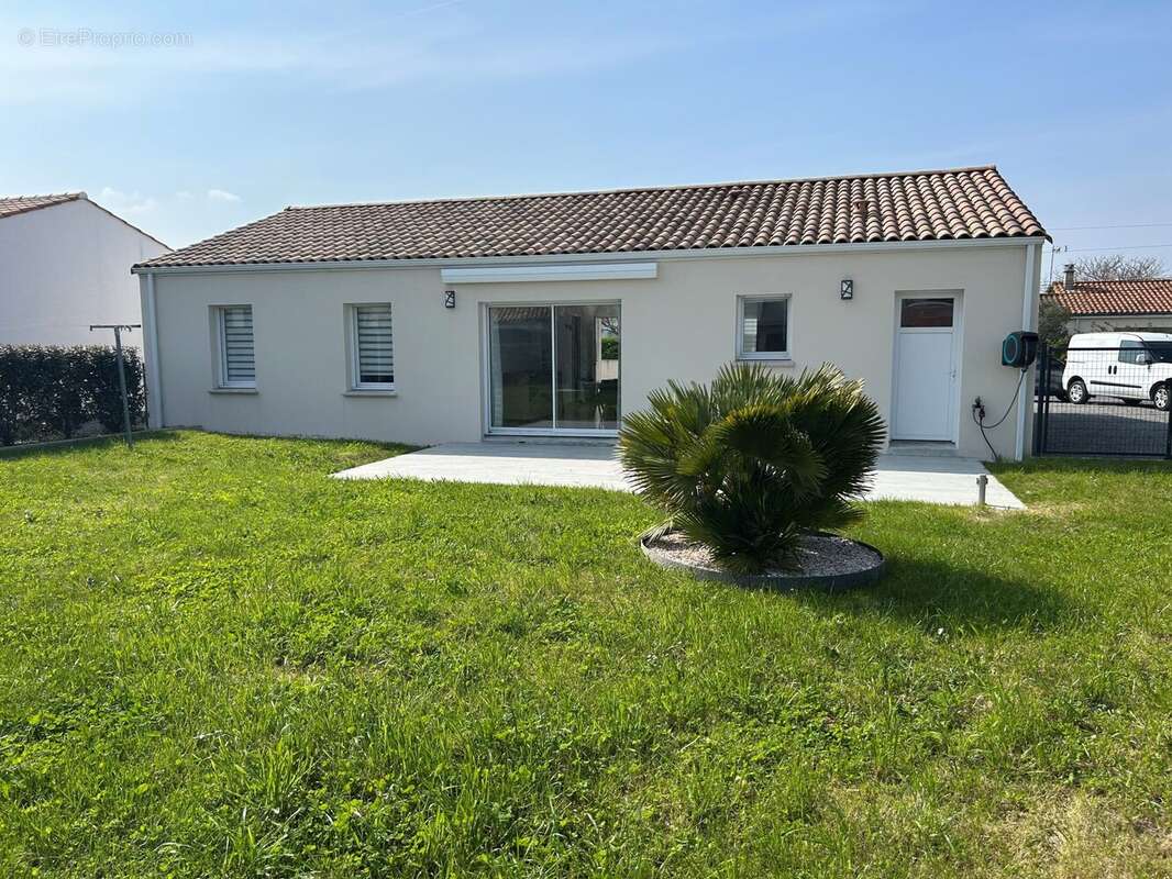 Maison à BEAUVOIR-SUR-MER