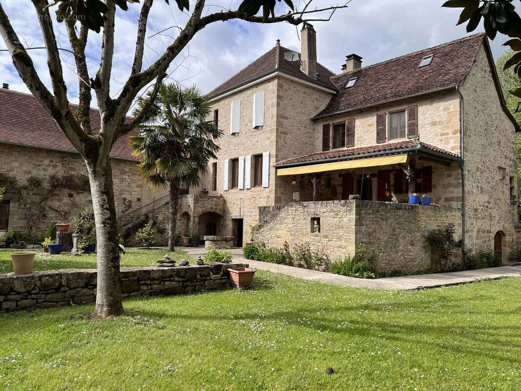 Maison à FIGEAC