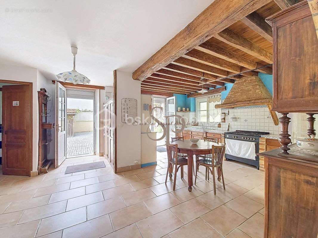 Maison à PAILLY