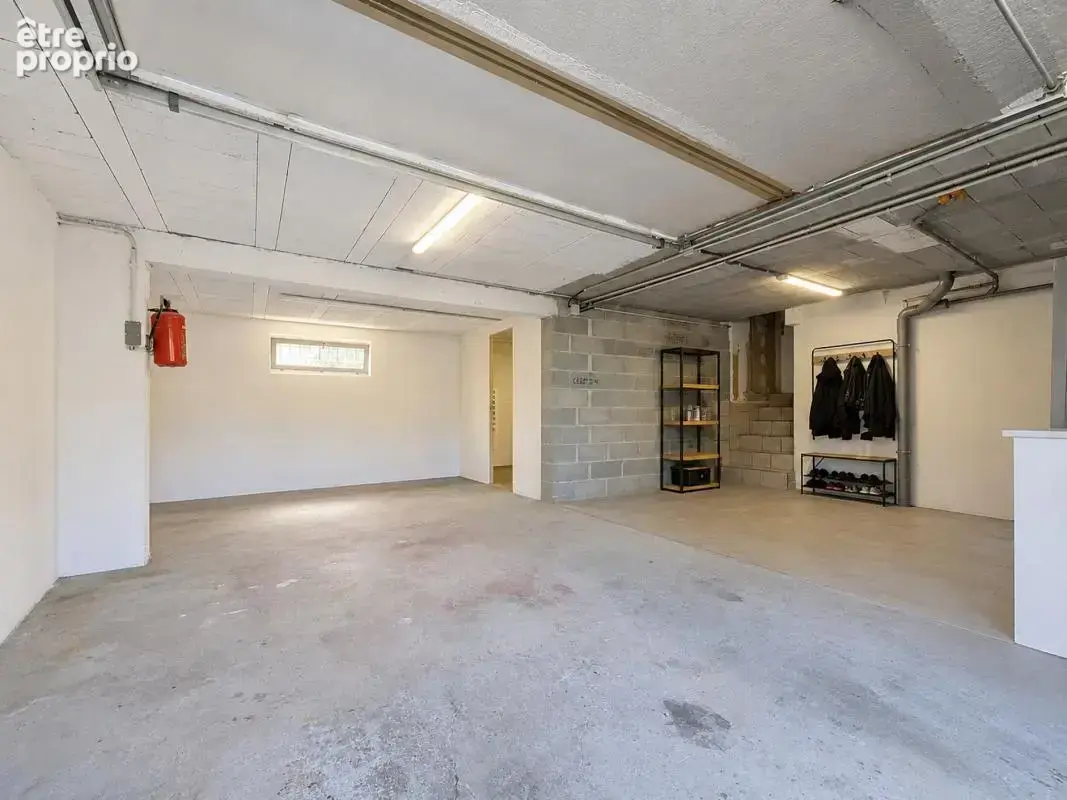 Maison 150 m² à La Tour  - photo 15
