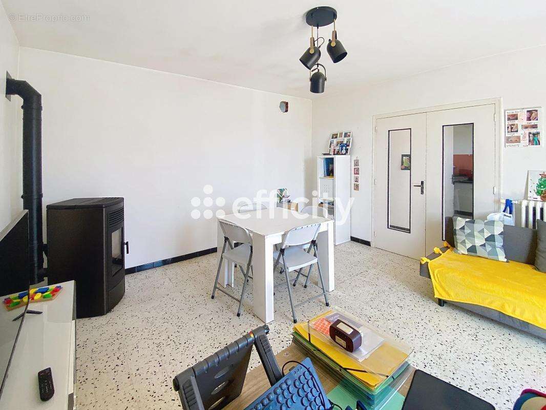 Maison à SAINT-MAURICE-SUR-FESSARD