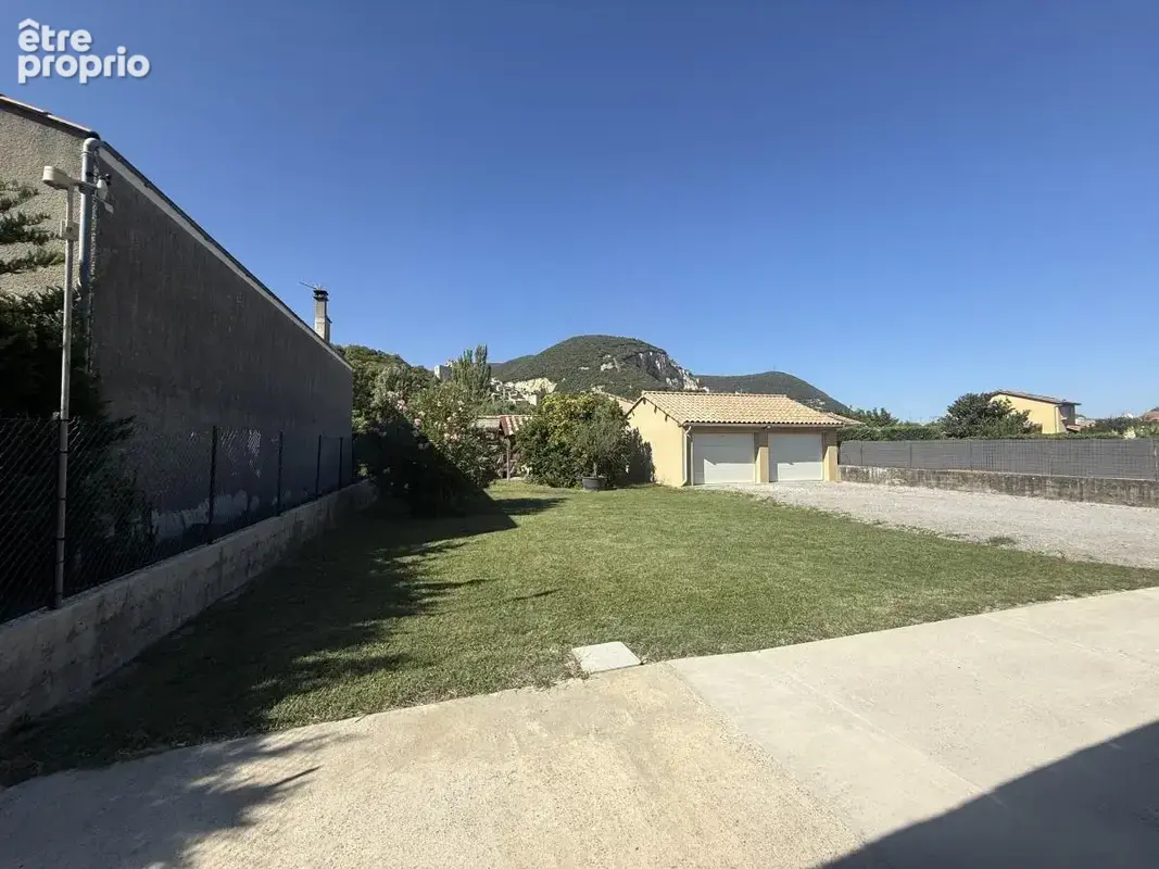 Maison 11 pièces 259 m² à vendre à Cruas (07350) - photo 2