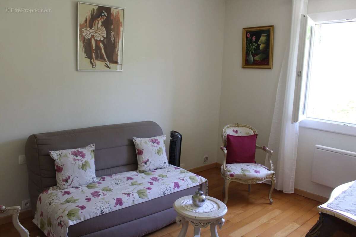 GRASSE St François, belle villa 5 Pièces en excellent état - photo 17