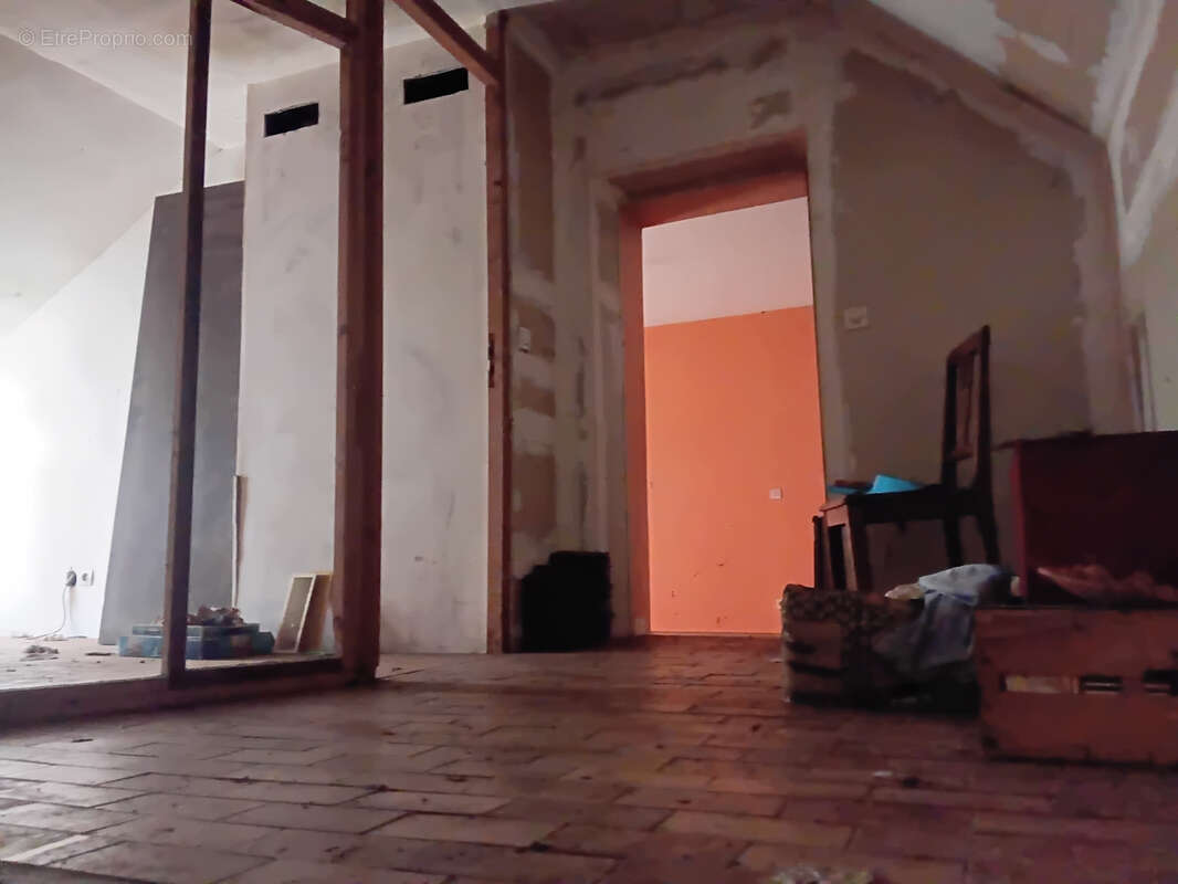 Maison à OUROUER-LES-BOURDELINS