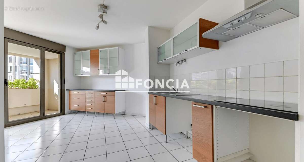 Appartement à LYON-3E