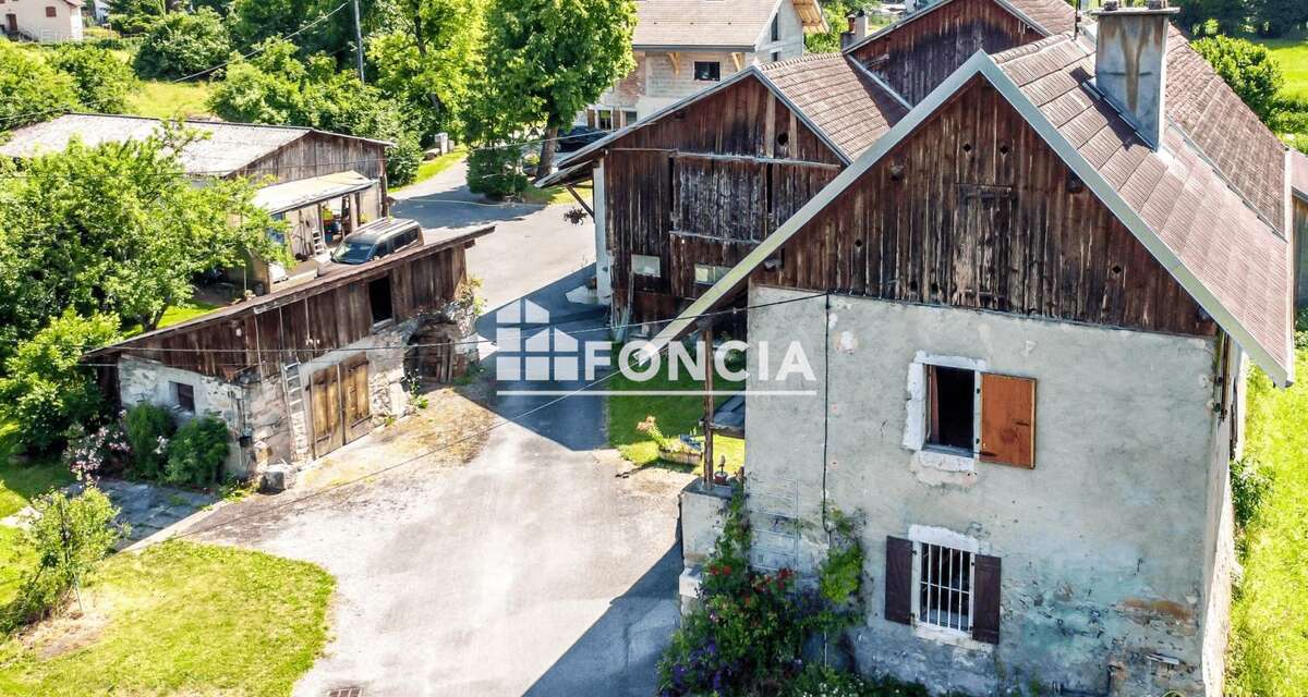Maison à CORNIER