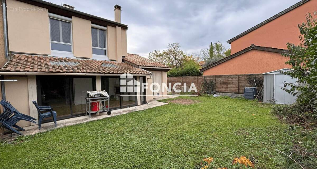 Maison à ROMANS-SUR-ISERE