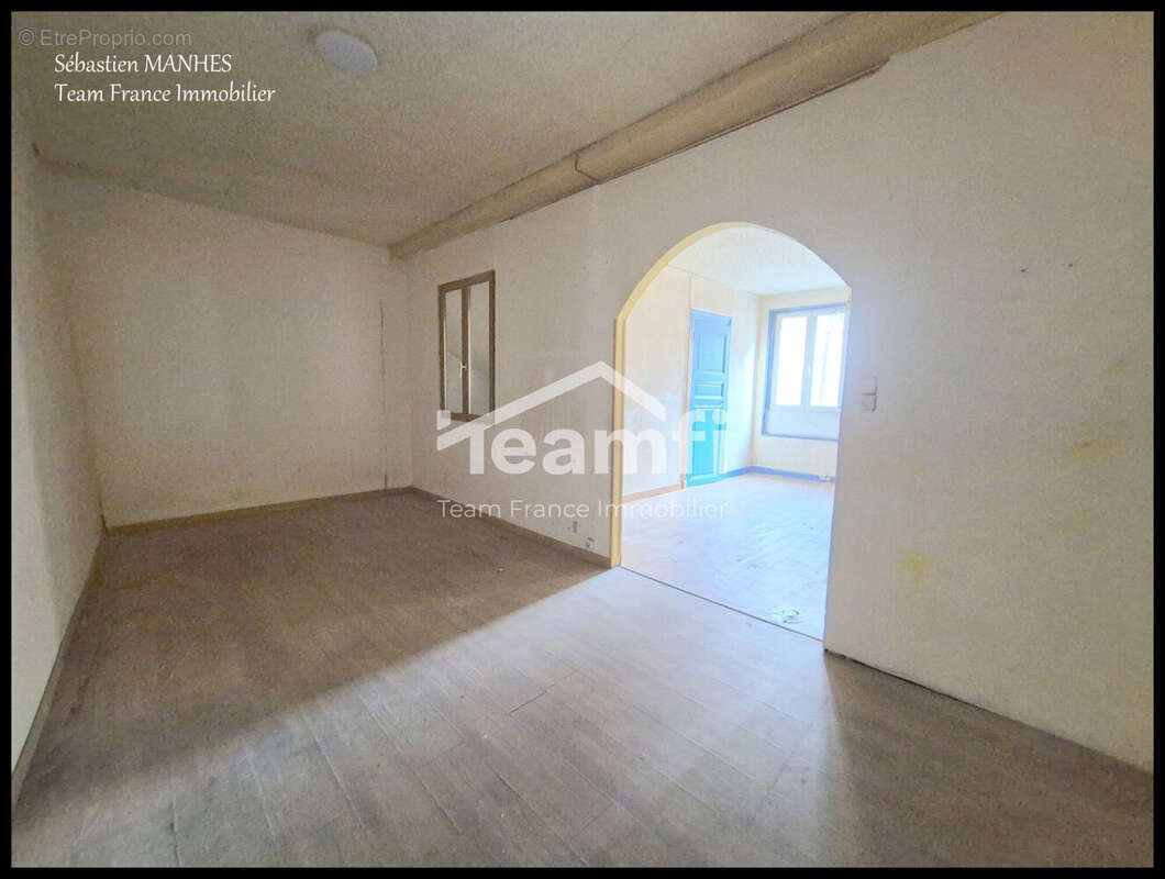 Appartement à THIERS