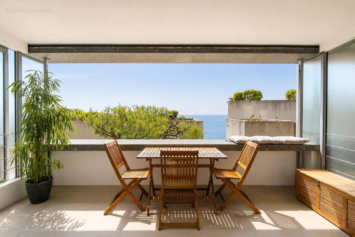 Cap d'ail "costa plana" - 2p 28m²  vue mer  terrasse 12m²  parking  piscine - photo 2