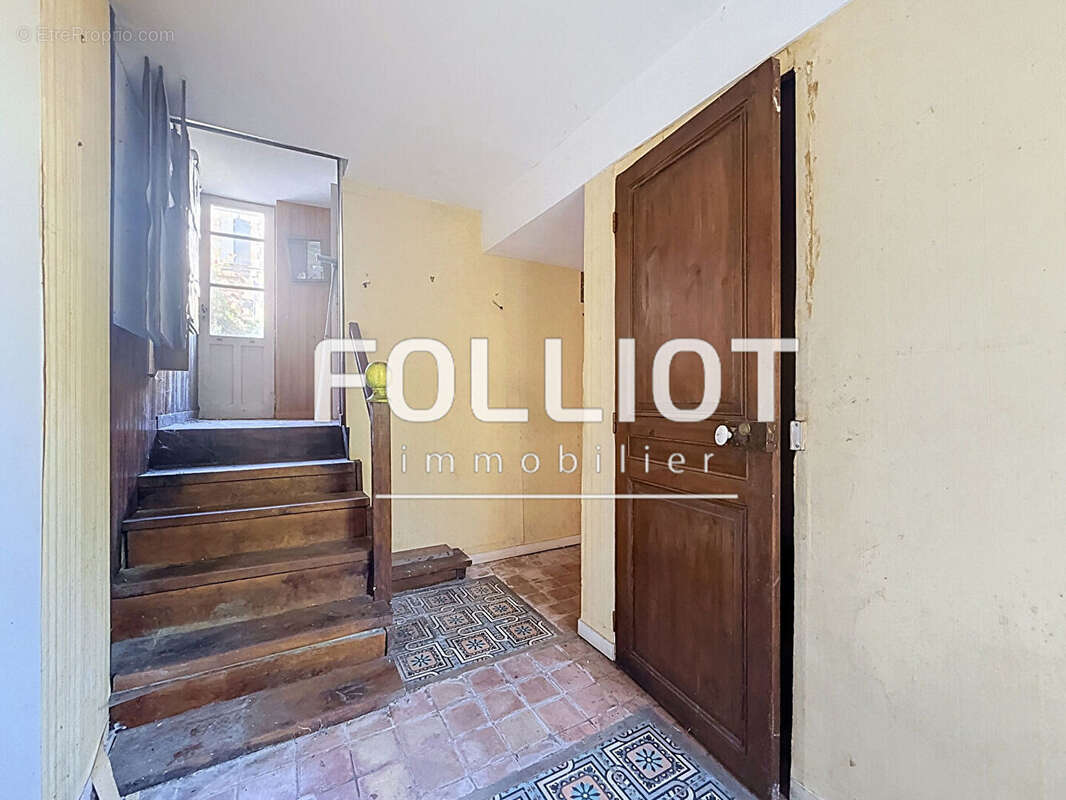 A Vendre plein coeur de CARTERET rue du CAP maison de CARACTERE à fort potentiel ! - photo 4