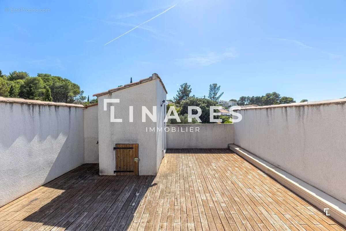 LE DUPLEX - Appartement T4 de 80m2 + Rooftop 32m2 + Terrasse 12m2 + Garage - 13480 Cabriès/Calas - photo 8