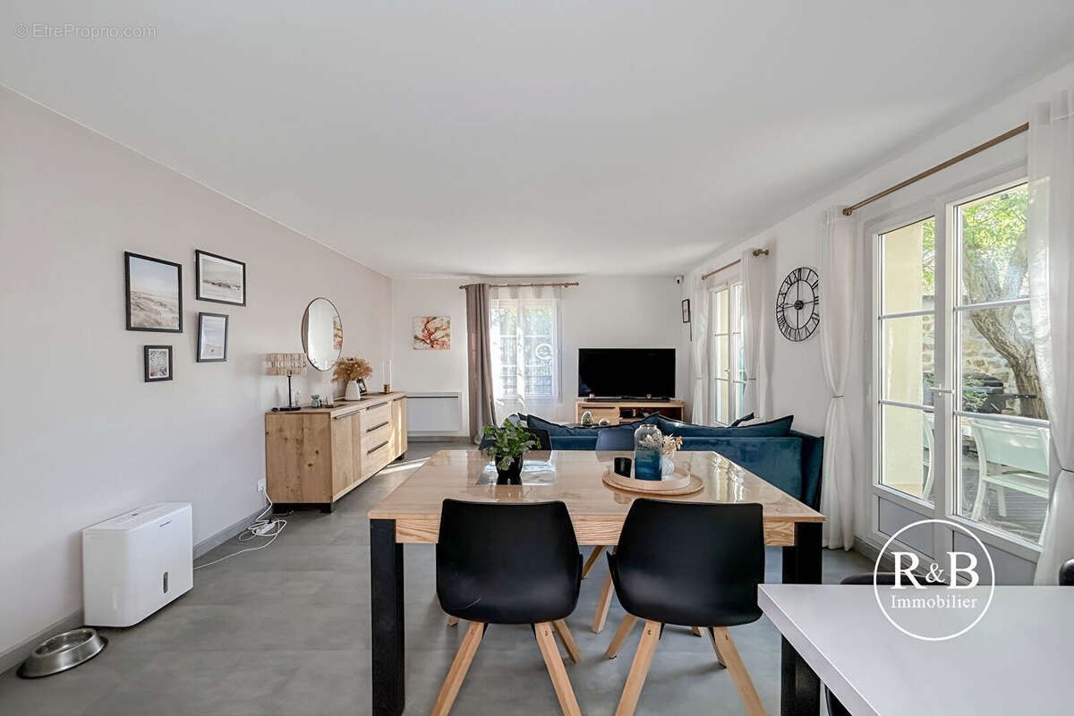 Appartement à PLAISIR
