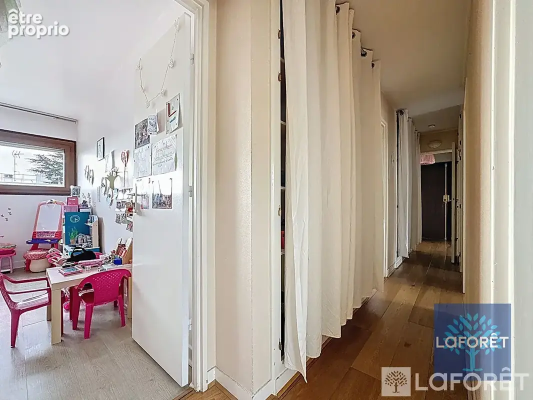 Appartement Chilly-Mazarin 5 pièce(s) 91.38 m2 - photo 11