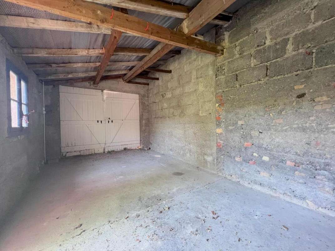Maison 105 m² à Decines-Charpieu  - photo 10