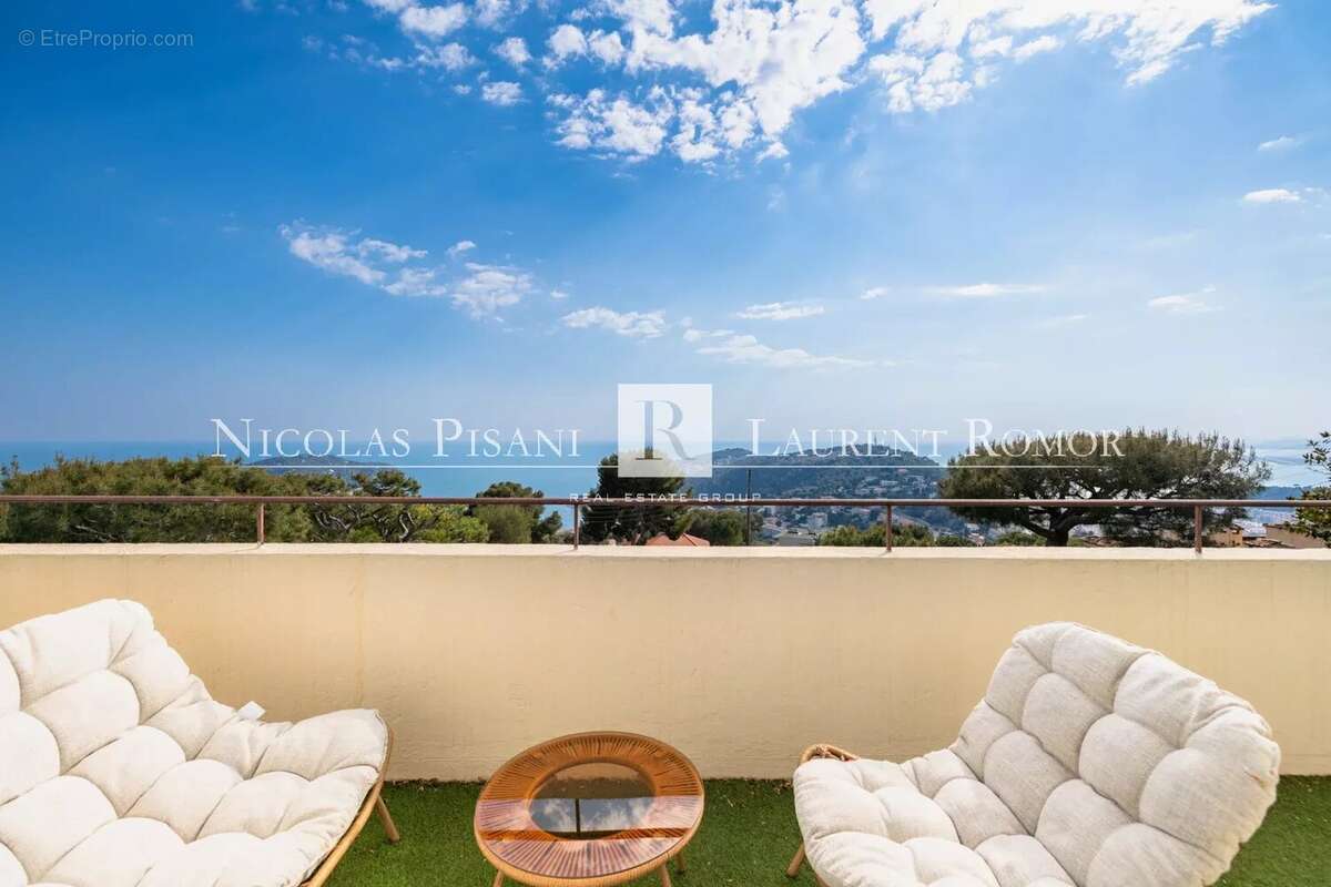 Appartement à VILLEFRANCHE-SUR-MER