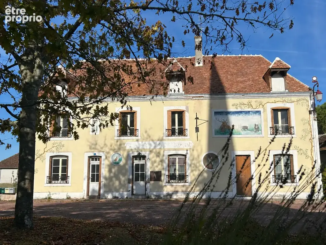 Ancienne auberge 17ème avec dépendance, jardin - Travaux à prévoir - photo 2