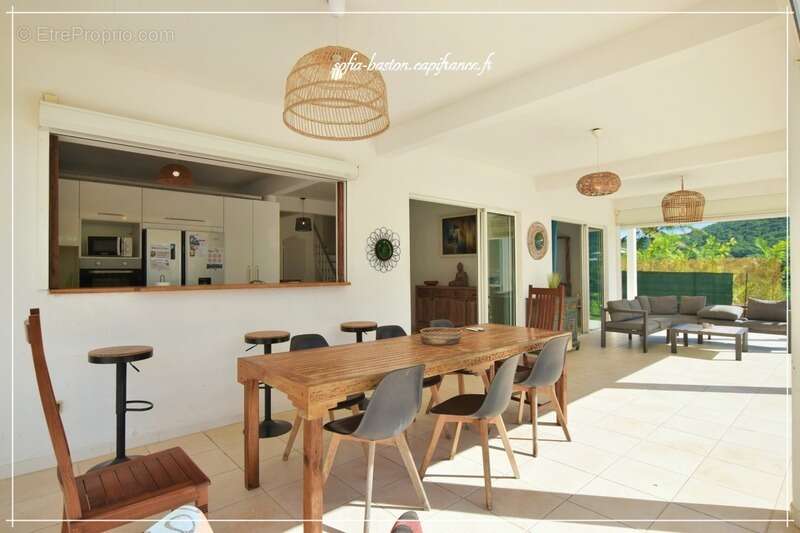 Maison à LES TROIS-ILETS