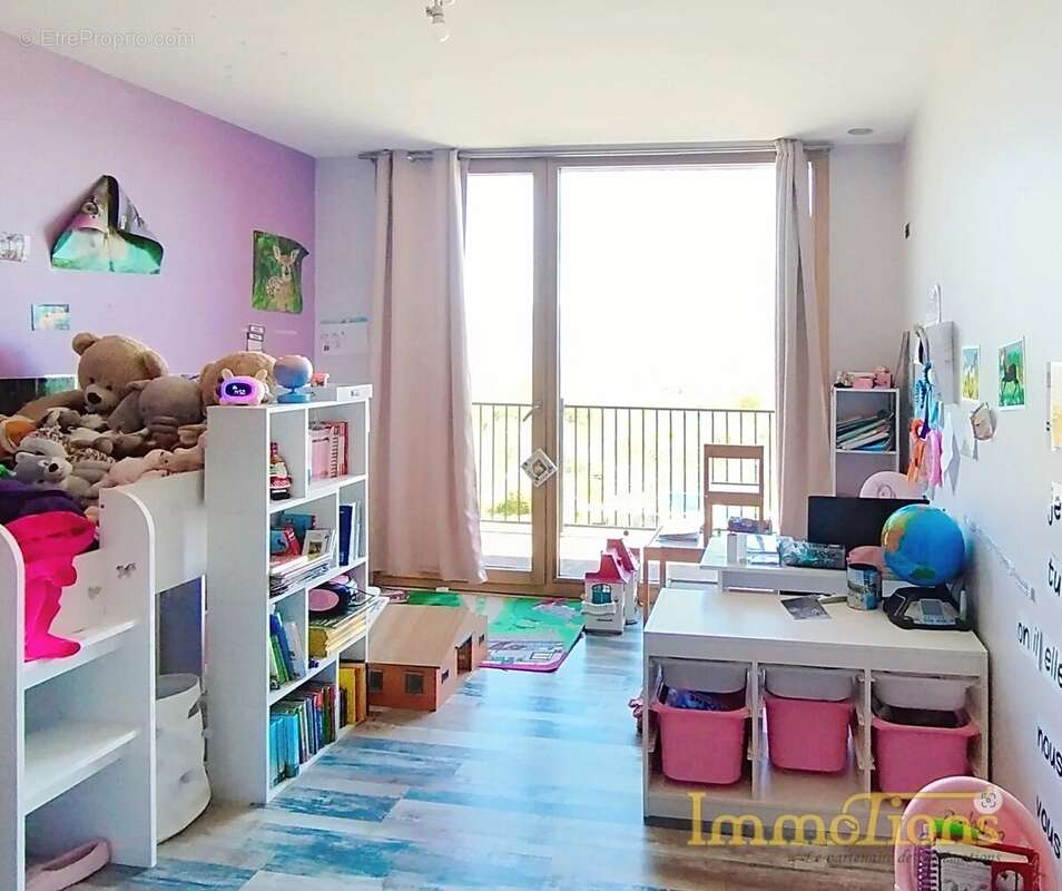 Maison à MONTAGNE