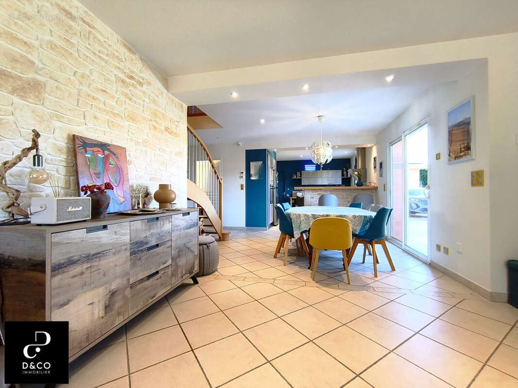 Maison à CORCELLES-EN-BEAUJOLAIS