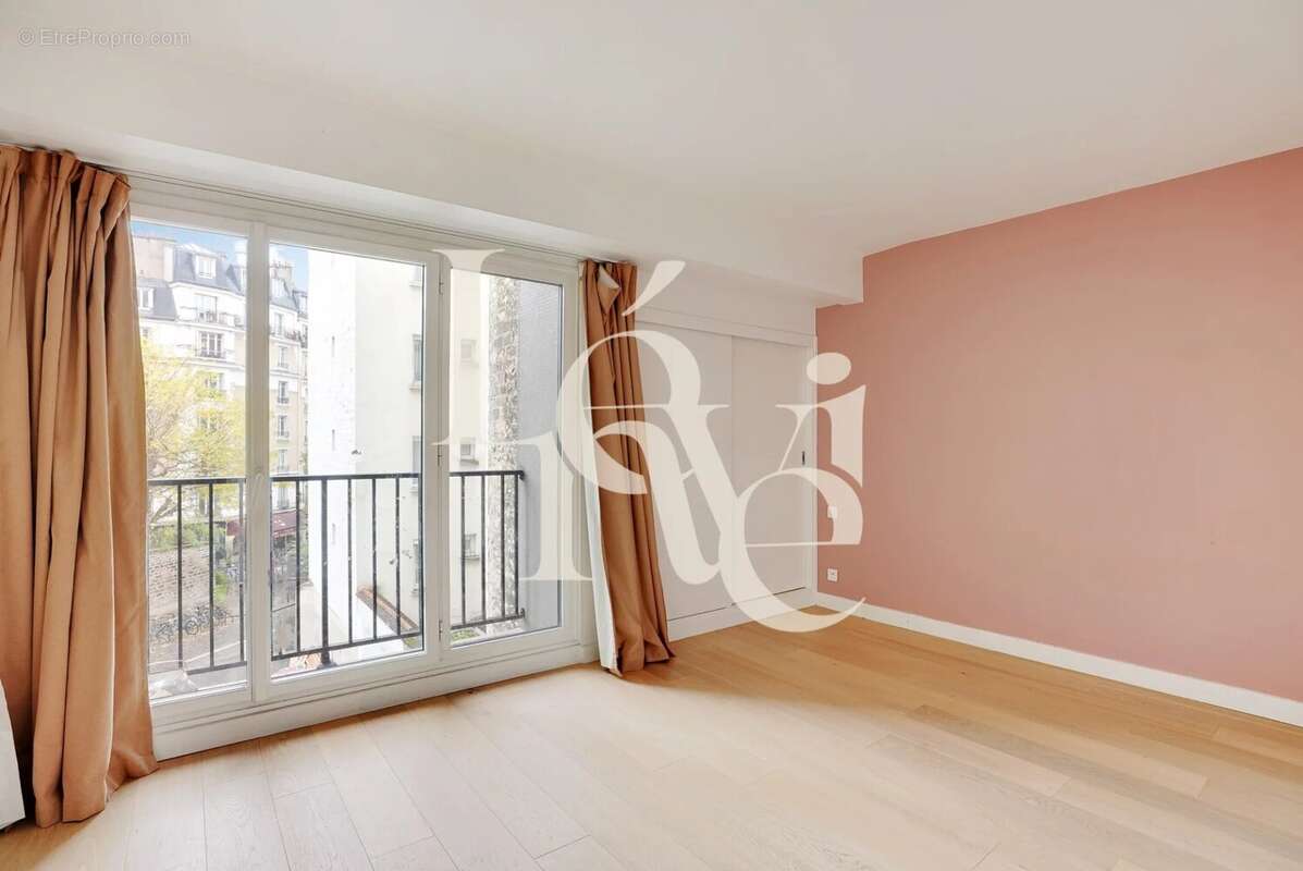 Appartement à PARIS-13E