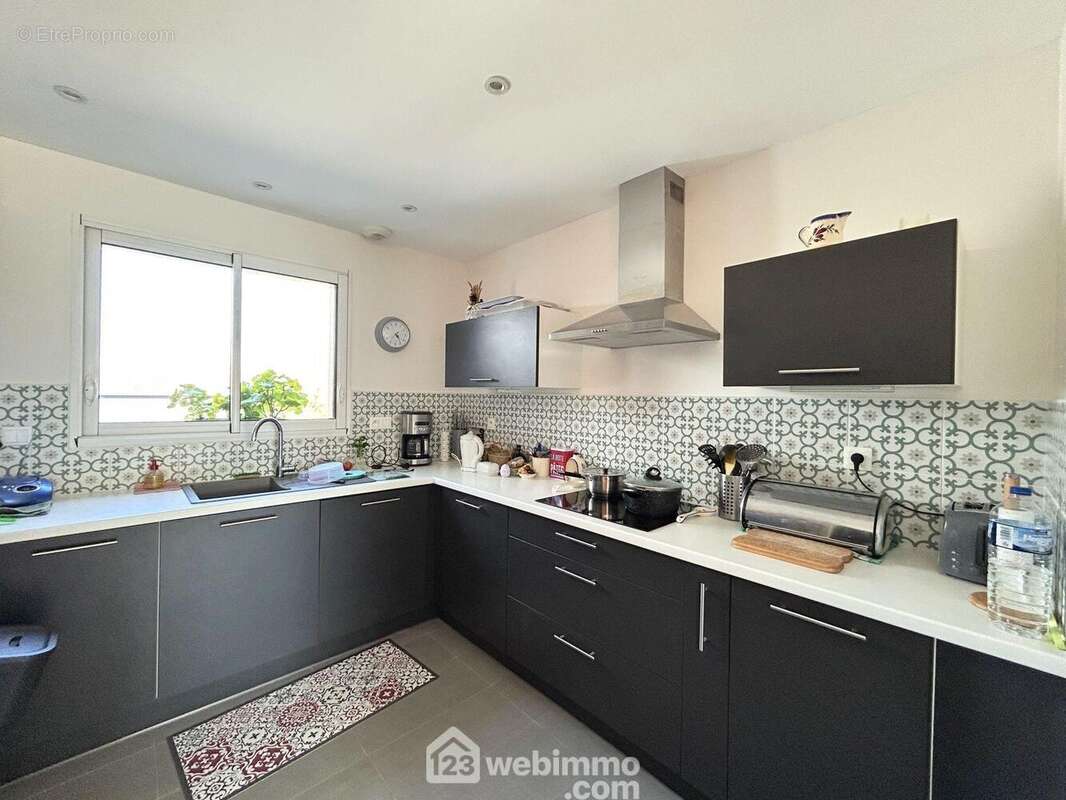 Maison 110 m² à Tredrez-Locquemeau  - photo 8