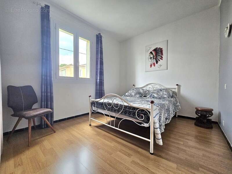 A vendre maison de 300 m2 divisées en 4 habitations, terrain 1395 m2, garage et terrain cOnstructible à MONTE (Haute Corse) - photo 10