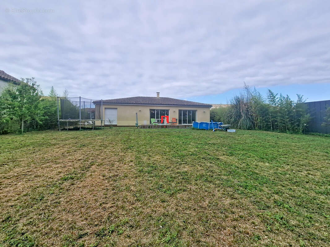Maison 143 m² à Saint-Andre-De-Cubzac  - photo 9
