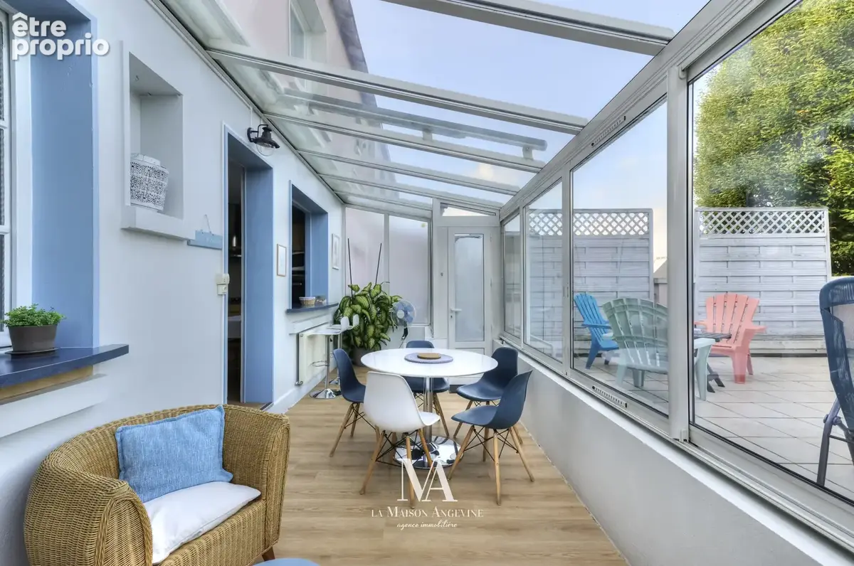 ANGERS EBLE, maison de 253m2 - photo 9