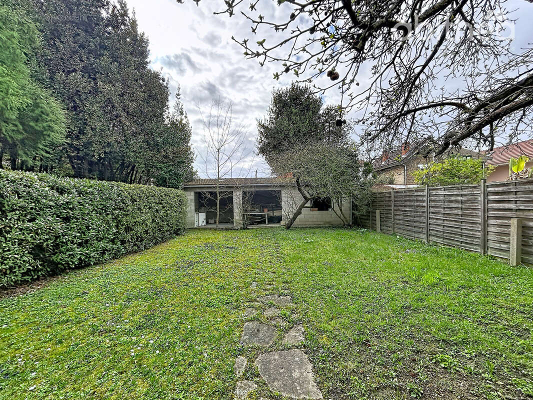 Maison à CHOISY-LE-ROI