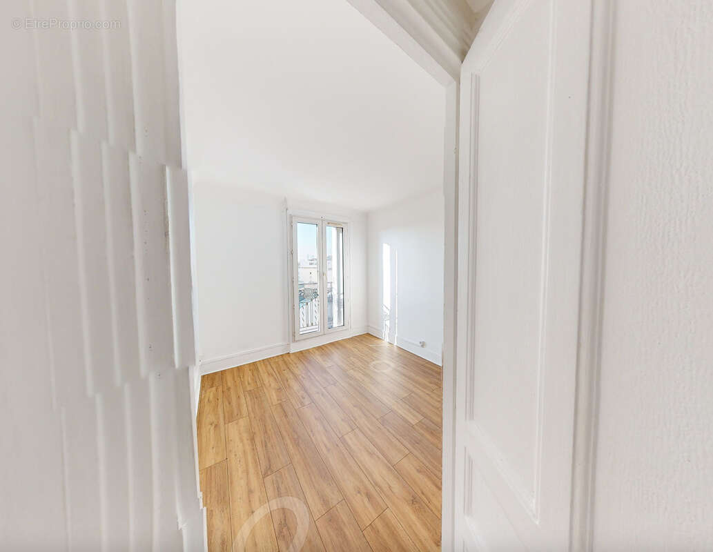 Appartement à ASNIERES-SUR-SEINE