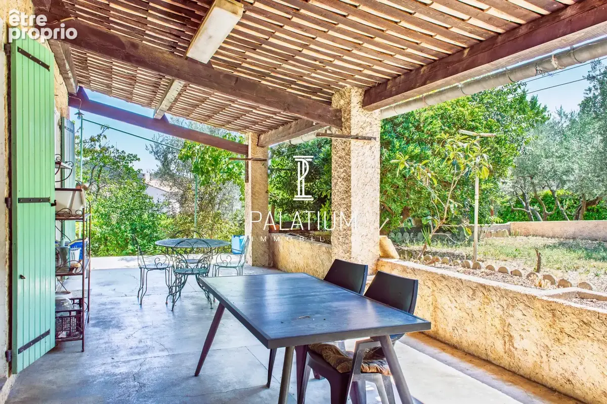Maison 6 pièces 110 m² à vendre à Chateau-Arnoux-Saint-Auban (04160) - photo 2
