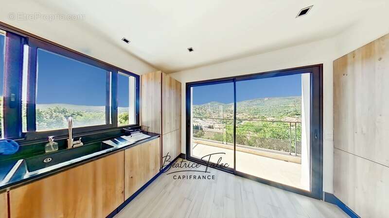 Maison à LE LAVANDOU