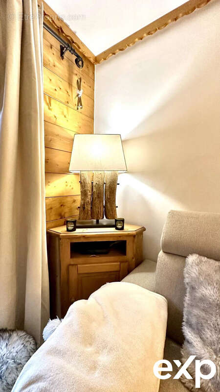 Appartement à MORILLON