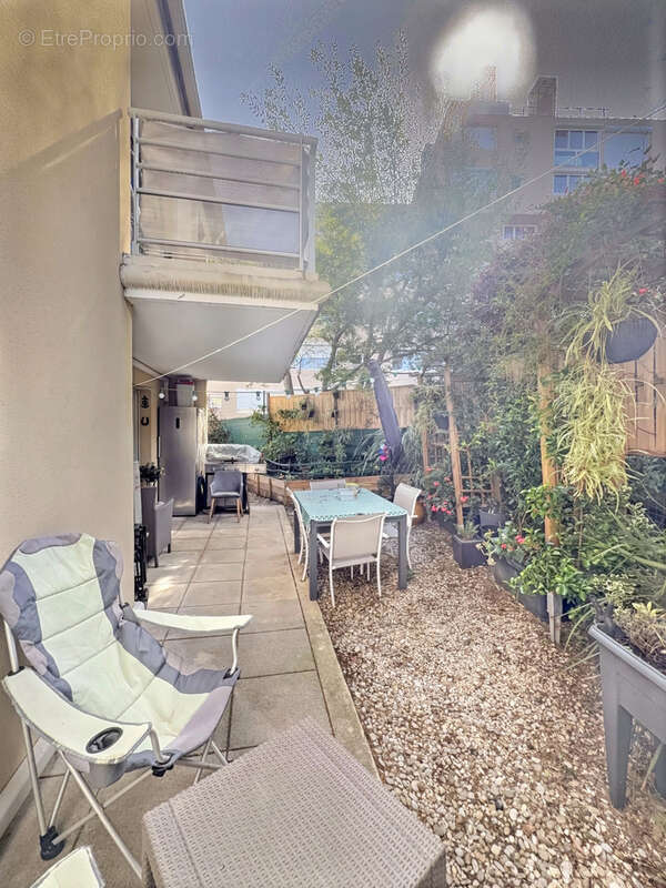 LA SEYNE-SUR-MER Appartement T2/3   60,42 m2 avec jardin - photo 14