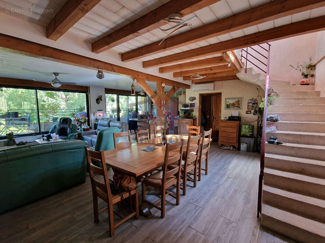 Maison à SAINT-AMBROIX