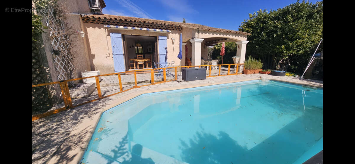 Maison à PEYMEINADE