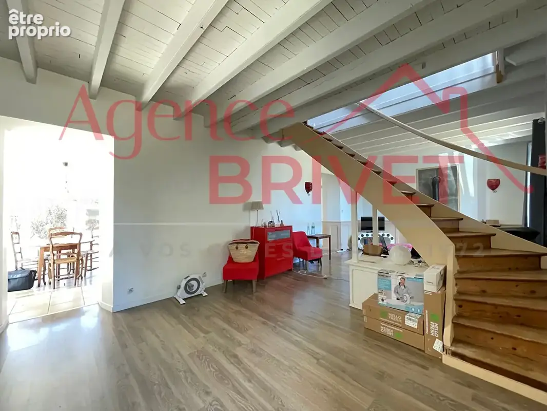 Maison en pier re - photo 11