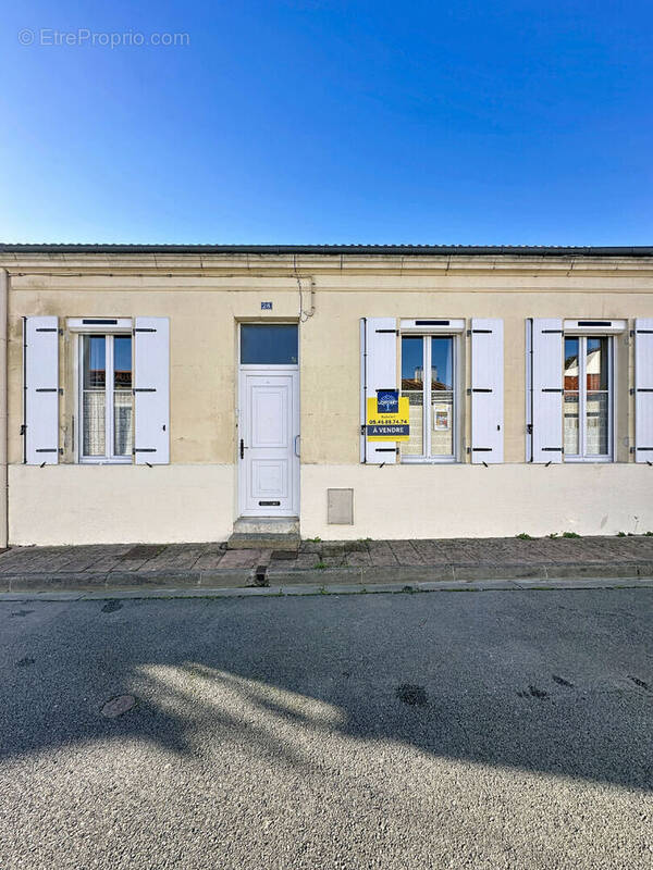 Maison à ROCHEFORT