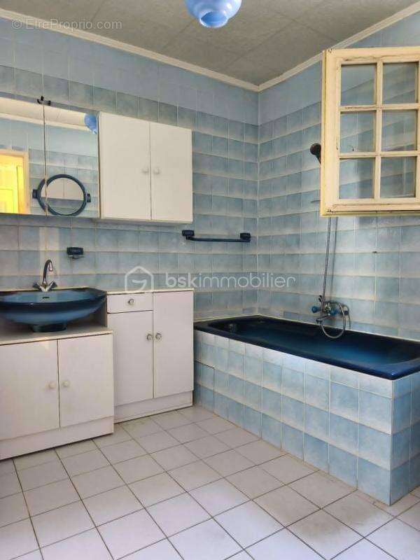 Maison familiale de 141 m2 - Dépendances - Jardin - photo 14