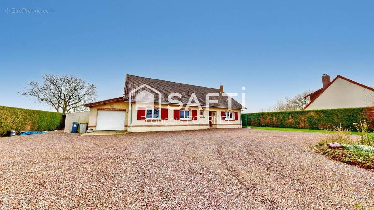 Photo 1 - Maison à SERQUES