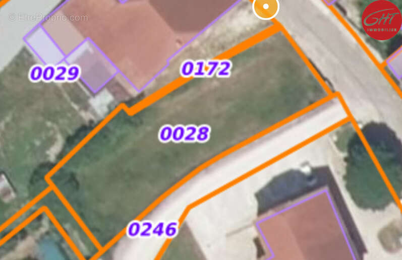 Terrain constructible plat - Hors lotissement - photo 4