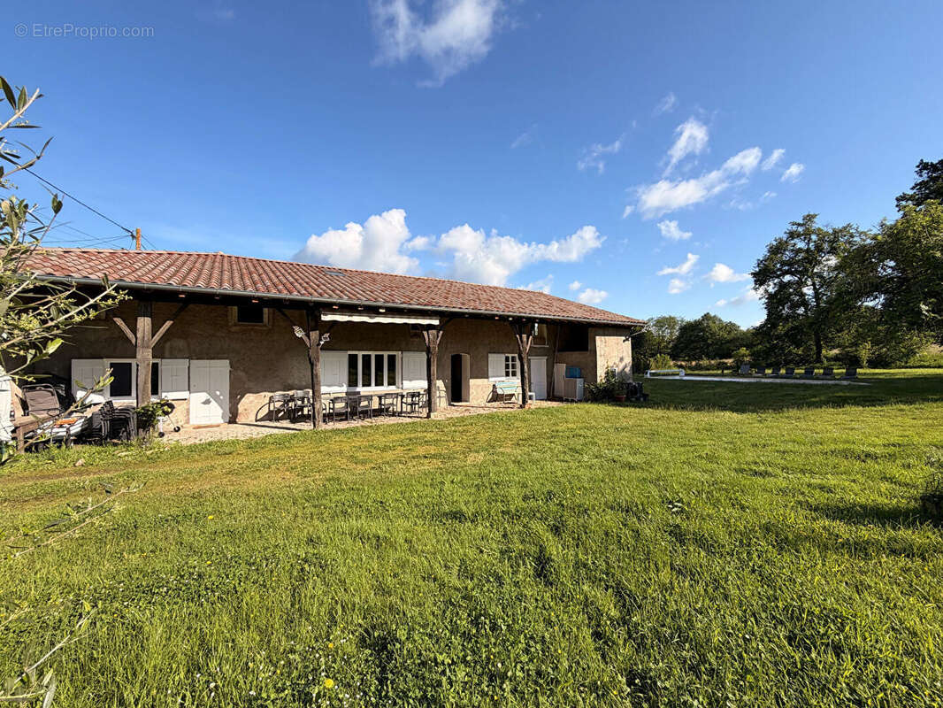 Maison à SAINT-DIDIER-SUR-CHALARONNE