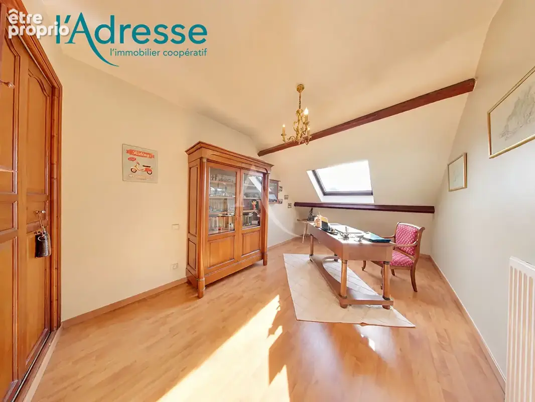 Maison  indépendante 167 m2 avec dépendance - photo 8