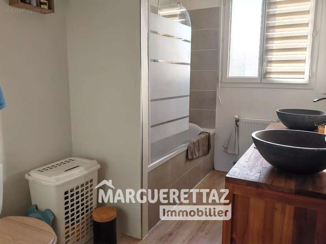 Maison à VIUZ-EN-SALLAZ