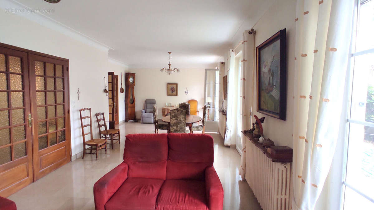 Maison à CHATELLERAULT